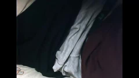 Snapshot of tomas0000 chatting on November 21, 2025, 4:38 pm thomi online show from November 21, 2025, 4:38 pm