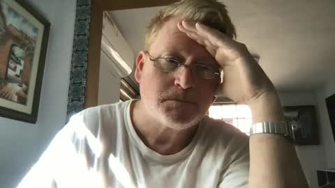 Hola online show from January 23, 2025, 9:07 pm