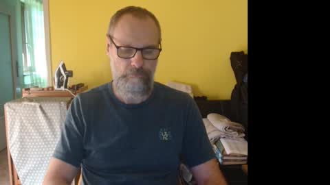 Snapshot of tomasmilian77 chatting on September 28, 2025, 1:27 pm Tomas Milian online show from September 28, 2025, 1:27 pm