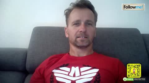 Snapshot of tomhardic chatting on October 26, 2025, 11:05 am TOM online show from October 26, 2025, 11:05 am