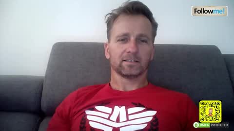 Snapshot of tomhardic chatting on October 27, 2025, 9:24 am TOM online show from October 27, 2025, 9:24 am