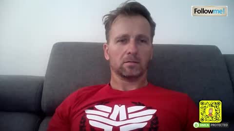 Snapshot of tomhardic chatting on November 20, 2025, 2:50 pm TOM online show from November 20, 2025, 2:50 pm