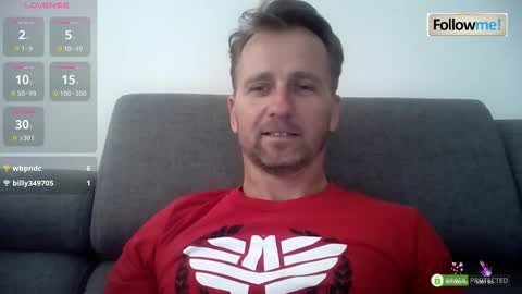 Snapshot of tomhardic chatting on November 25, 2025, 10:32 pm TOM online show from November 25, 2025, 10:32 pm