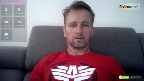 Snapshot of tomhardic chatting on December 4, 2025, 1:53 pm TOM online show from December 4, 2025, 1:53 pm