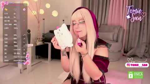  Tomie  online show from February 10, 2025, 6:09 am