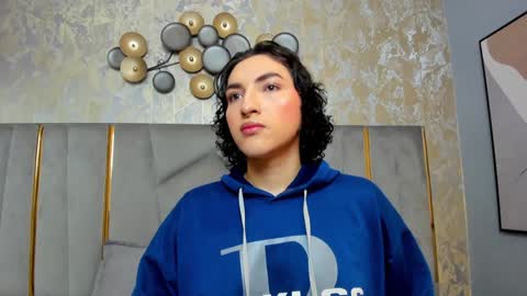   online show from February 4, 2025, 11:49 am