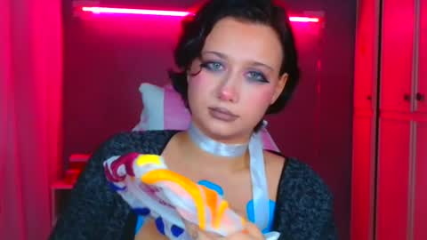 Snapshot of tommioo7 chatting on November 2, 2025, 2:30 pm Galadriel online show from November 2, 2025, 2:30 pm