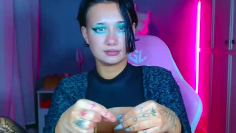 Snapshot of tommioo7 chatting on November 24, 2025, 3:45 pm Galadriel online show from November 24, 2025, 3:45 pm