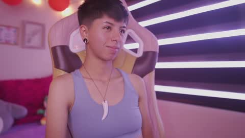 Blue  online show from February 21, 2025, 6:37 pm