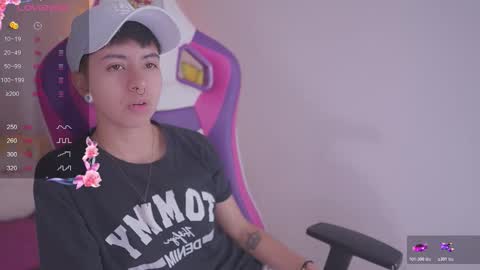 Blue  online show from November 6, 2025, 3:57 pm