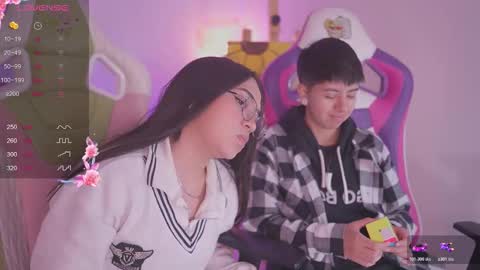 Blue  online show from November 7, 2025, 2:06 pm