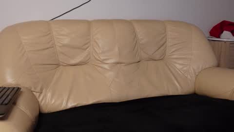  tommy burnzzz  online show from December 7, 2024, 6:21 am