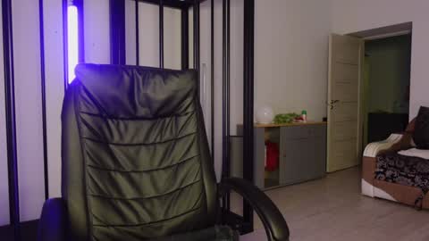  tommy burnzzz  online show from January 11, 2025, 3:34 am