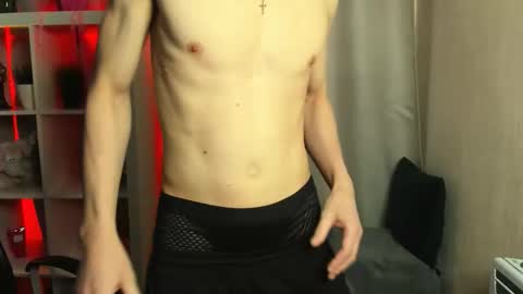 Snapshot of tommy_cabrio chatting on December 15, 2025, 4:00 pm Tommy online show from December 15, 2025, 4:00 pm