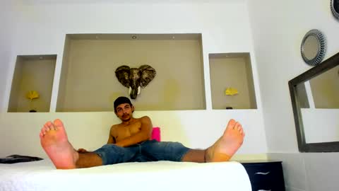 Tommy online show from November 7, 2025, 2:17 pm