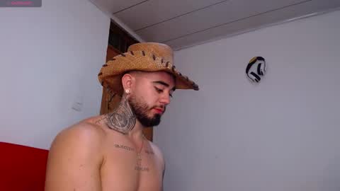 Snapshot of tommyblessd1 chatting on November 12, 2025, 7:20 am Steven online show from November 12, 2025, 7:20 am