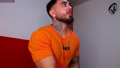 Snapshot of tommyblessd1 chatting on November 13, 2025, 5:17 am Steven online show from November 13, 2025, 5:17 am