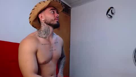 Snapshot of tommyblessd1 chatting on November 22, 2025, 12:20 am Steven online show from November 22, 2025, 12:20 am