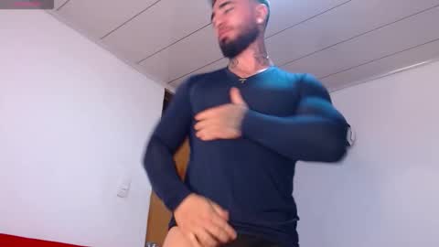 Snapshot of tommyblessd1 chatting on November 24, 2025, 5:23 pm Steven online show from November 24, 2025, 5:23 pm