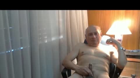 tommylecock online show from March 2, 2025, 12:42 am