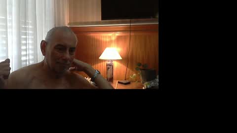 tommylecock online show from September 18, 2025, 11:12 am