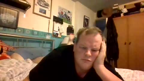 Snapshot of tommyp1990115543 chatting on November 9, 2025, 7:06 am tommyp1990115543 online show from November 9, 2025, 7:06 am