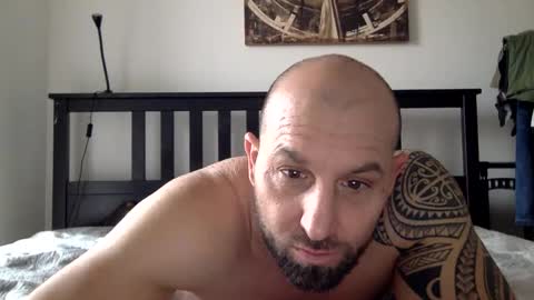 Snapshot of tommyx01 chatting on January 25, 2025, 8:53 am Thomas Fit online show from January 25, 2025, 8:53 am