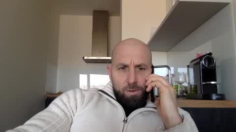 Snapshot of tommyx01 chatting on February 11, 2025, 10:26 am Thomas Fit online show from February 11, 2025, 10:26 am