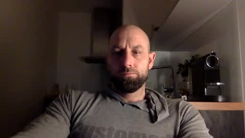 Snapshot of tommyx01 chatting on February 17, 2025, 9:19 pm Thomas Fit online show from February 17, 2025, 9:19 pm