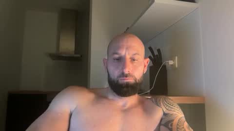 Snapshot of tommyx01 chatting on September 11, 2025, 8:42 pm Thomas Fit online show from September 11, 2025, 8:42 pm