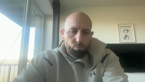 Snapshot of tommyx01 chatting on October 29, 2025, 8:38 am Thomas Fit online show from October 29, 2025, 8:38 am