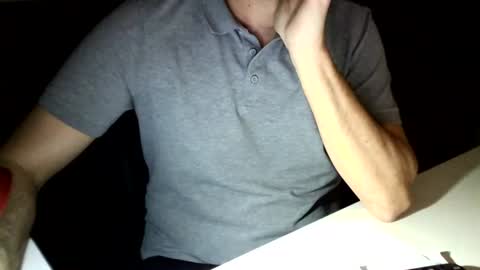 Snapshot of tomtom02029 chatting on January 16, 2025, 4:39 pm Tom online show from January 16, 2025, 4:39 pm