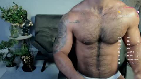 tomy_scott6 online show from October 17, 2025, 10:40 am