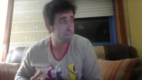 toni640128 online show from November 25, 2025, 10:32 pm