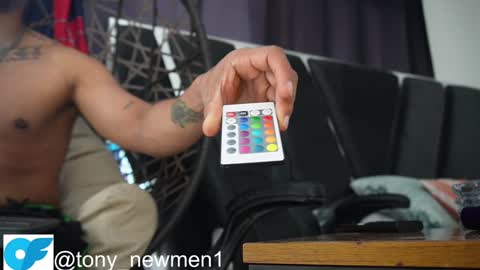 Snapshot of tony_newmen chatting on January 6, 2025, 9:11 pm tony online show from January 6, 2025, 9:11 pm