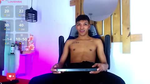 Tony And Rick online show from November 26, 2025, 4:13 am