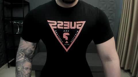 Snapshot of tonywilcoxx chatting on January 19, 2025, 6:20 am TonyWilcox online show from January 19, 2025, 6:20 am