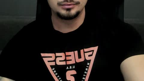 Snapshot of tonywilcoxx chatting on January 19, 2025, 9:22 am TonyWilcox online show from January 19, 2025, 9:22 am