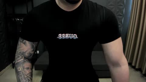 Snapshot of tonywilcoxx chatting on January 27, 2025, 12:05 pm TonyWilcox online show from January 27, 2025, 12:05 pm