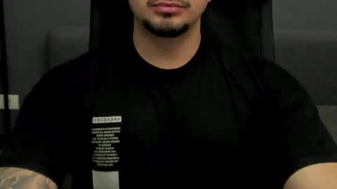 Snapshot of tonywilcoxx chatting on February 8, 2025, 11:44 am TonyWilcox online show from February 8, 2025, 11:44 am