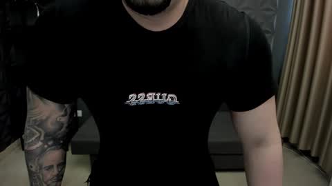 Snapshot of tonywilcoxx chatting on February 10, 2025, 12:18 pm TonyWilcox online show from February 10, 2025, 12:18 pm