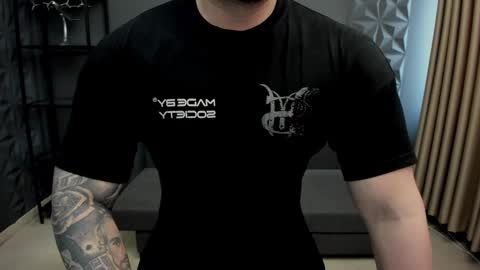 Snapshot of tonywilcoxx chatting on February 22, 2025, 6:17 am TonyWilcox online show from February 22, 2025, 6:17 am