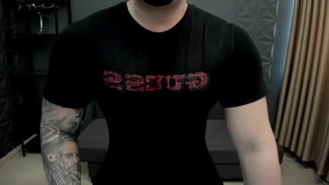 Snapshot of tonywilcoxx chatting on February 22, 2025, 9:23 am TonyWilcox online show from February 22, 2025, 9:23 am