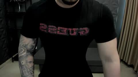 Snapshot of tonywilcoxx chatting on February 23, 2025, 9:11 am TonyWilcox online show from February 23, 2025, 9:11 am