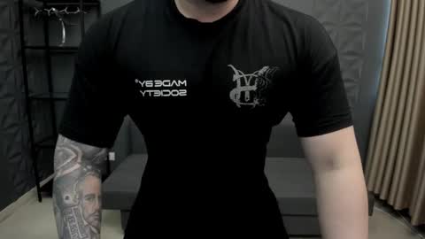 Snapshot of tonywilcoxx chatting on February 24, 2025, 6:16 am TonyWilcox online show from February 24, 2025, 6:16 am