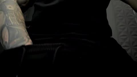 Snapshot of tonywilcoxx chatting on February 24, 2025, 9:21 am TonyWilcox online show from February 24, 2025, 9:21 am