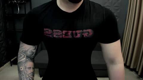 Snapshot of tonywilcoxx chatting on March 1, 2025, 9:07 am TonyWilcox online show from March 1, 2025, 9:07 am