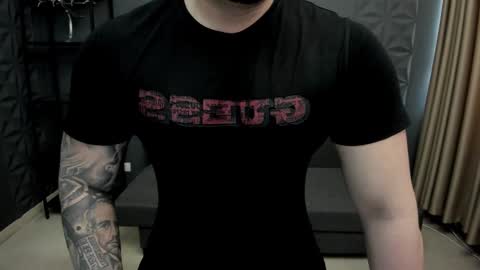 Snapshot of tonywilcoxx chatting on March 3, 2025, 11:11 am TonyWilcox online show from March 3, 2025, 11:11 am