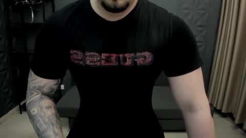 Snapshot of tonywilcoxx chatting on March 4, 2025, 5:11 am TonyWilcox online show from March 4, 2025, 5:11 am