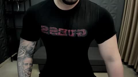 Snapshot of tonywilcoxx chatting on March 6, 2025, 5:14 am TonyWilcox online show from March 6, 2025, 5:14 am